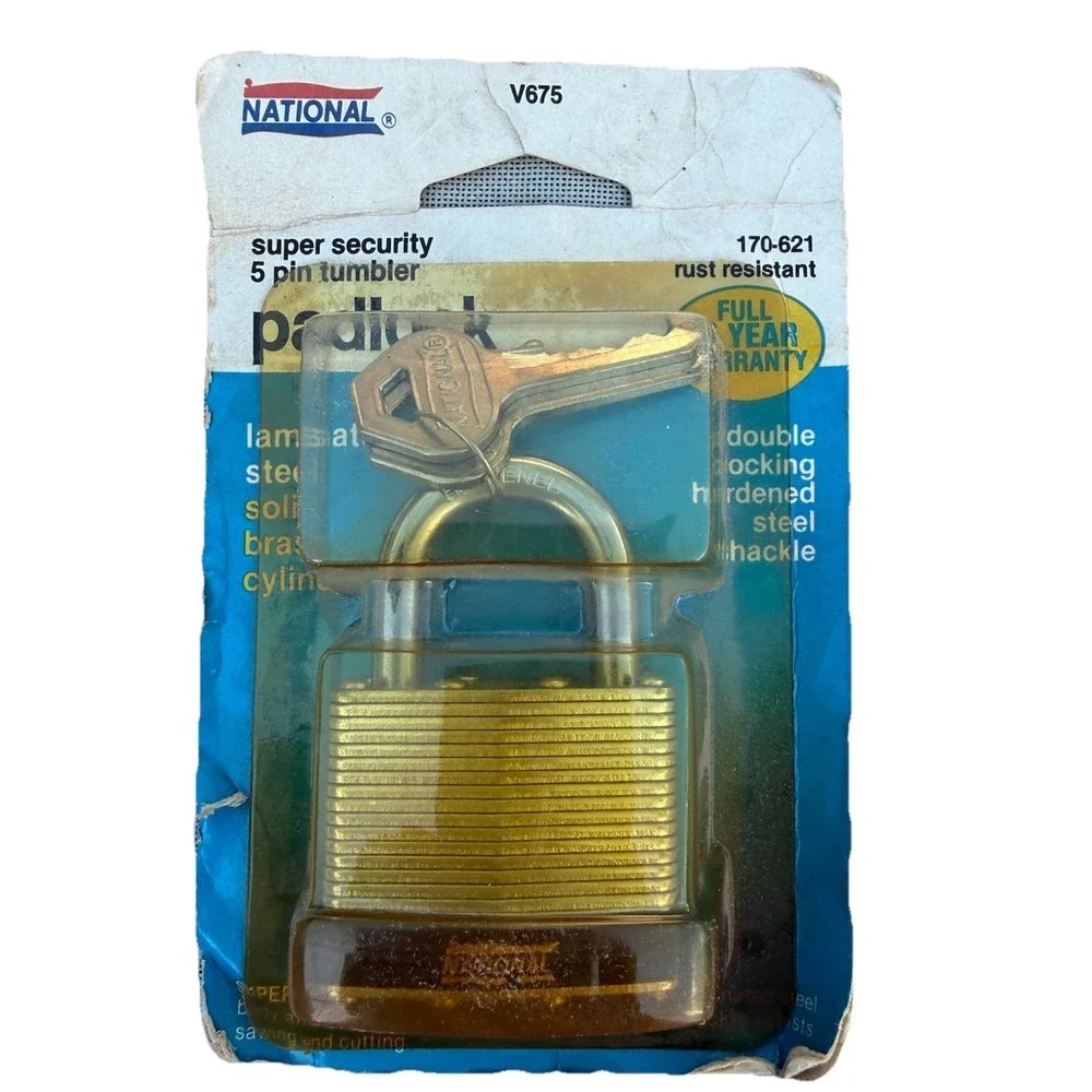 National padlock NIP unused V675 5 Pin Tumbler Vintage Laminated Steel